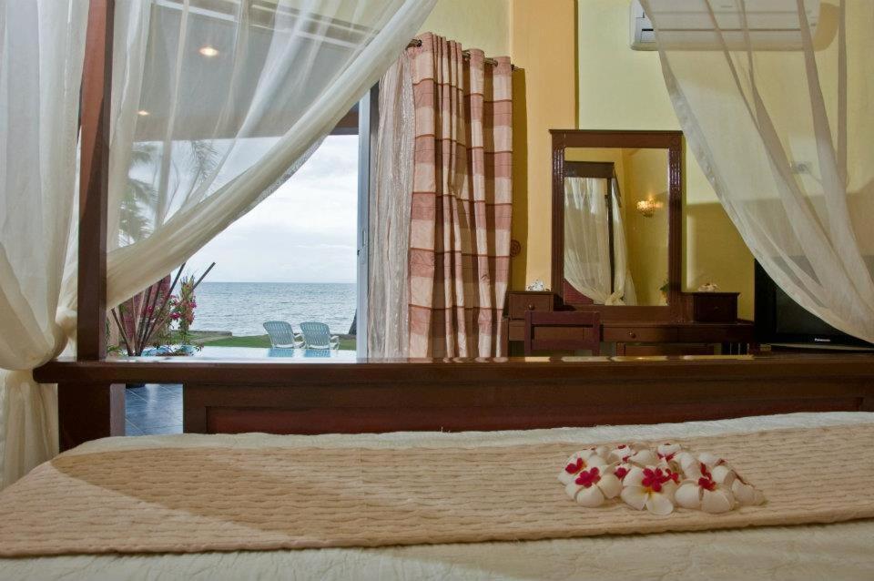 Crystal Paradise Resort Spa & Winery Narra Extérieur photo